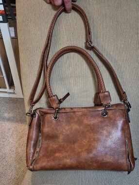 Classic Brown Women's Satchel Bag - Versatile Everyday Handbag